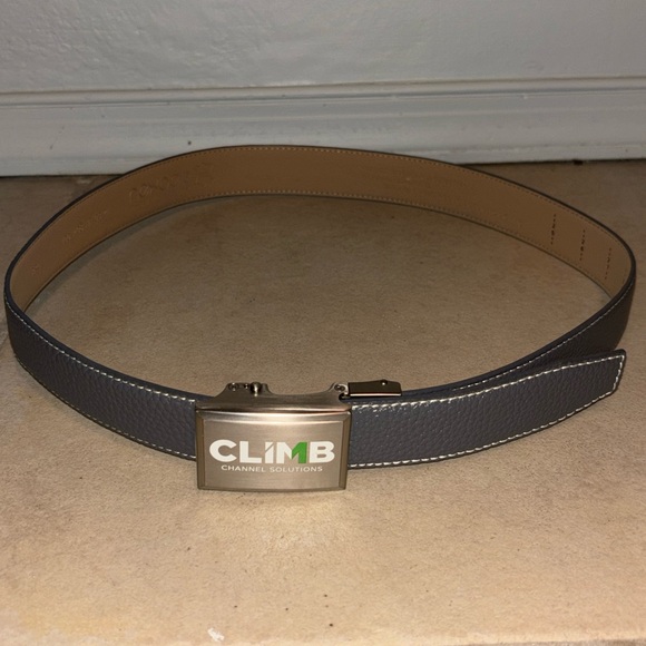 climb Other - Grey Golfing Men's Belt Nohole with Secret Bottle Opener
